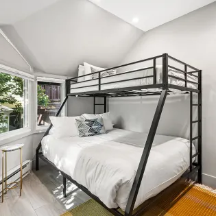 6.0 telluride columbine a guest room 