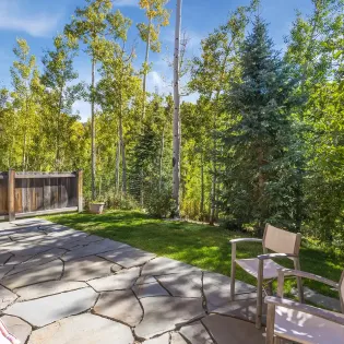 6.0 telluride golden knoll back exteriors patio outside kitchen 