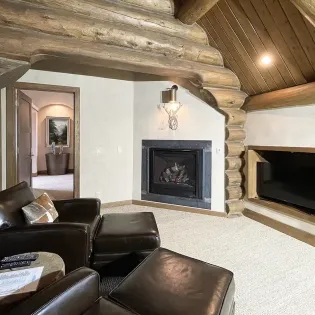 6.01 telluride alpen ridge second level tv area 1