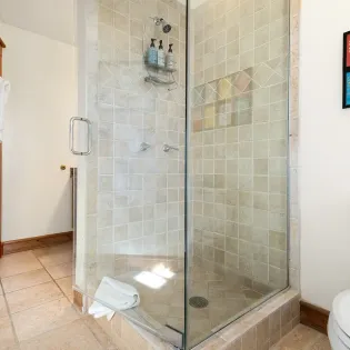 6.01 telluride panoramic peaks bunk bath