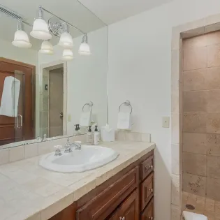 6.01 telluride south pacific townhouse guest two split king