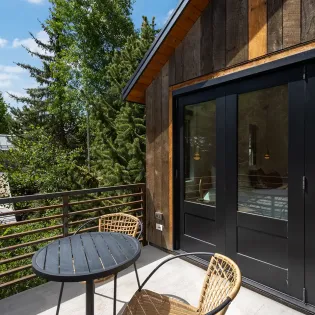 6.02 telluride magic on main primary balcony