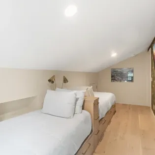 6.02 telluride seven summits bunk room