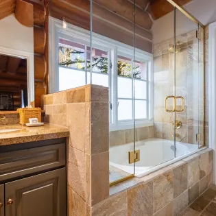 6.04 telluride sunlit snow guest one