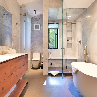 6.08 telluride maison cornet primary suite bath2