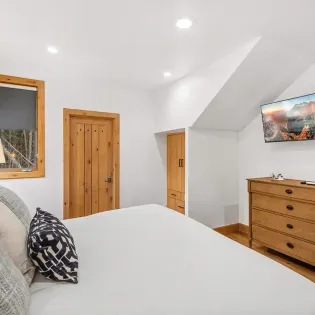 6.1 mountain tranquility telluride guest suite1 2