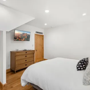 6.2 mountain tranquility telluride guest suite1 1