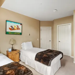 6.2 telluride centrum 302 guest suite3