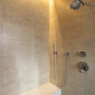 6.2 telluride san juan 104 transfer primary suite bathroom2