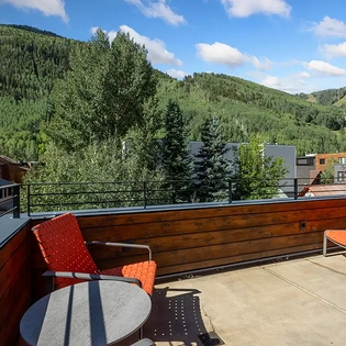 6.3 telluride alpenblick primary suite deck3