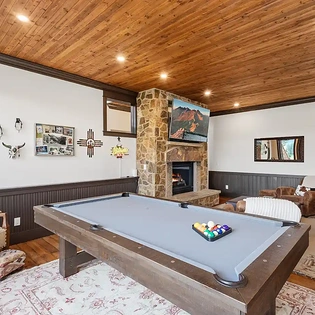 6.4 between the peaks mountain village den game room6