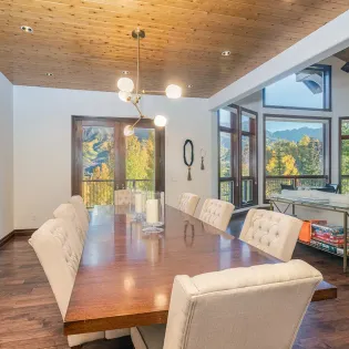 7.0 evergreen telluride dining room