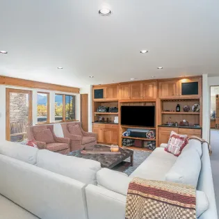 7.0 telluride celestial peaks media room