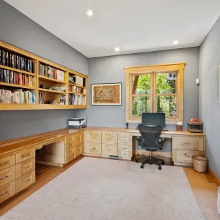 7.00 telluride golden knoll office 