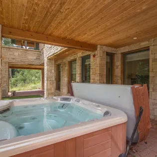 7.01 hot tub telemark b telluride   4 
