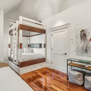 7.01 telluride creekside haven bunk room