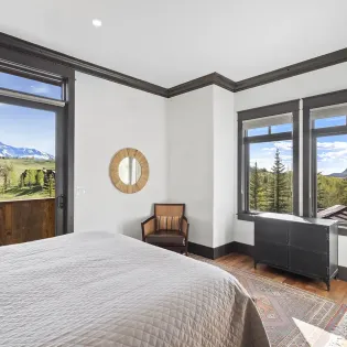 7.01 telluride knolltop retreat guest suite one