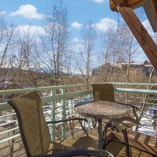 7.02 telluride panoramic peaks balcony off kitchen
