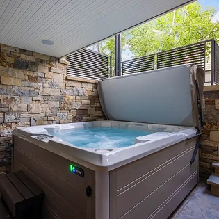 7.12 north aspen telluride hot tub1