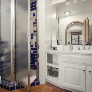 7.4 sky house telluride guest suite2 bathroom