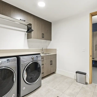 7.6 telluride alpenblick laundry