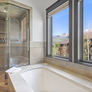 7.7 between the peaks mountain village primary bath