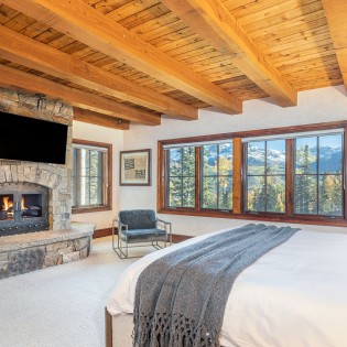 picture perfect mountain village guest suite