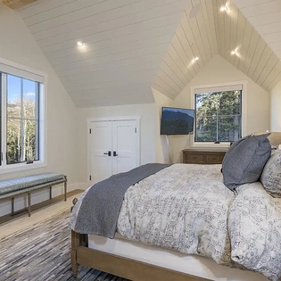 8.0 telluride overlook haus guest suite