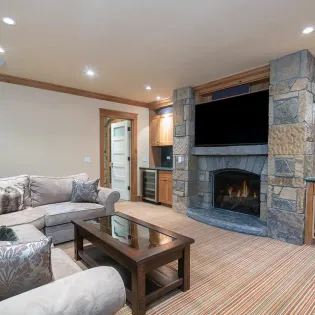 8.0 telluride pacific house media room