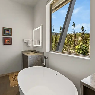 8.04 telluride monteluce guest suite1 bath1