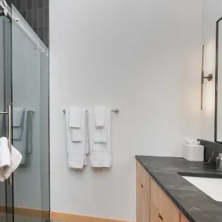 8.1 the lookout telluride guest suite1 bath