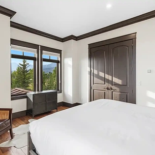 8.2 between the peaks mountain village guest suite1 3