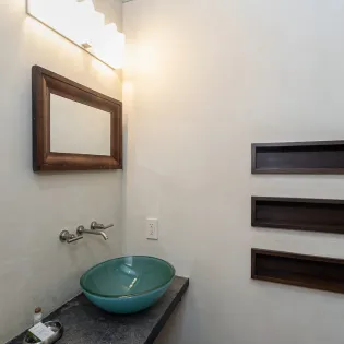 9.0 bear creek west telluride powder room