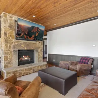 9.0 telluride knolltop retreat media room
