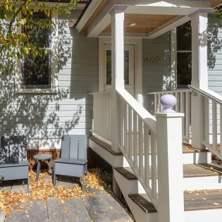 9.01 telluride hummingbird house exterior seating