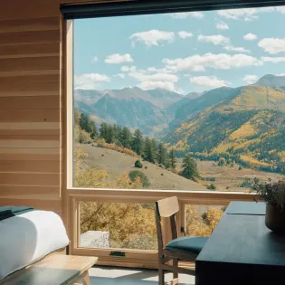 9.01 telluride the lookout guest suite one