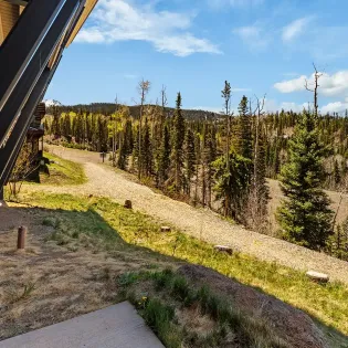 9.02 telluride monteluce ski access