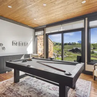 9.06 telluride knolltop retreat pool table