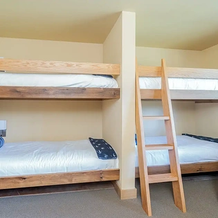 9.1 solstice ridge telluride bunk room2