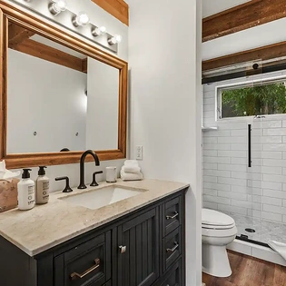 9.3 telluride town charm guest suite1 bathroom