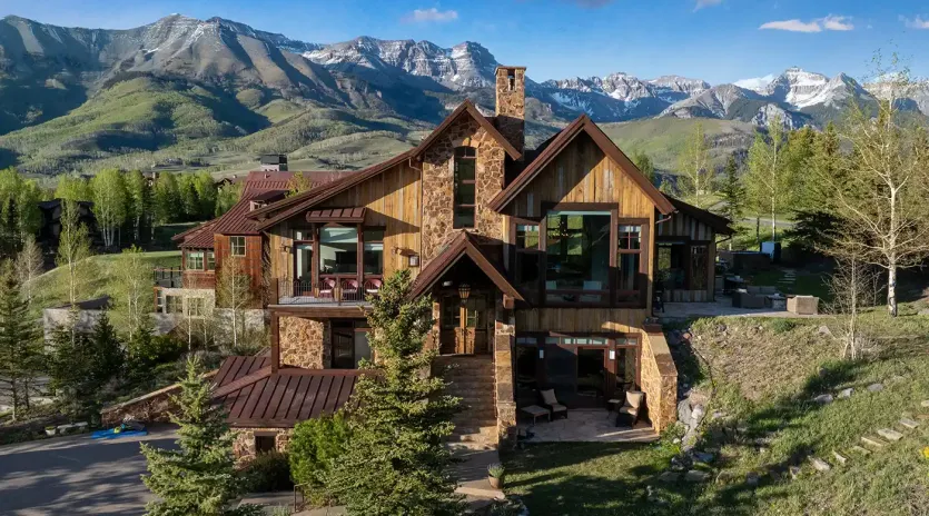 1.0 telluride knolltop retreat exterior