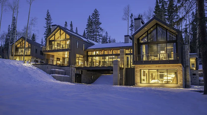 1.0 telluride lone star lodge exterior