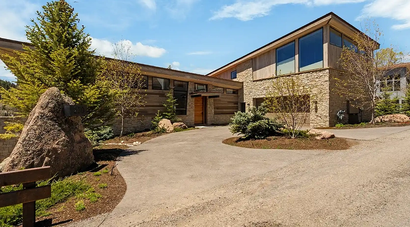 1.0 telluride monteluce exterior1