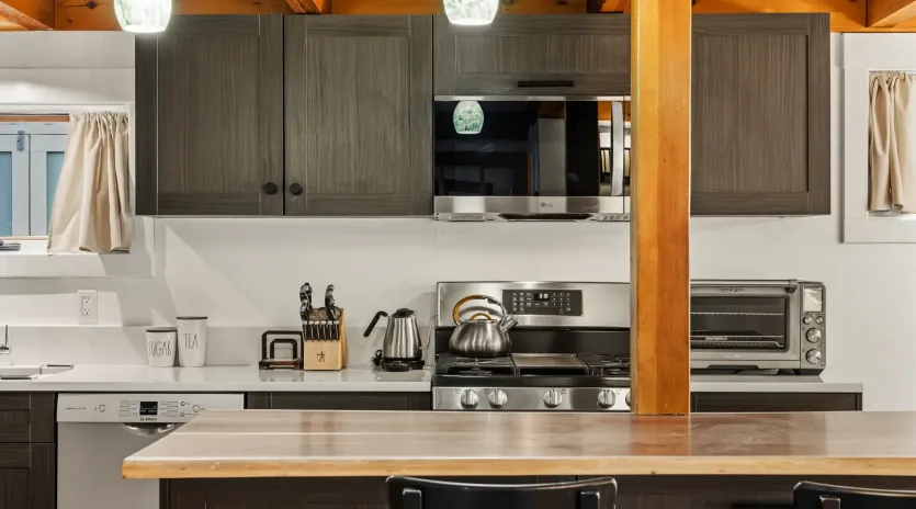1.7 telluride town charm kitchen tight