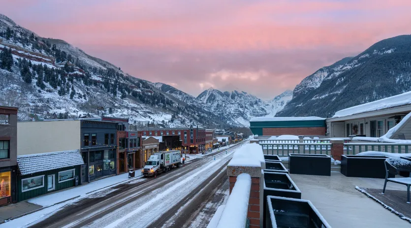 14.5 telluride heritage penthouse rooftop deck5 winter
