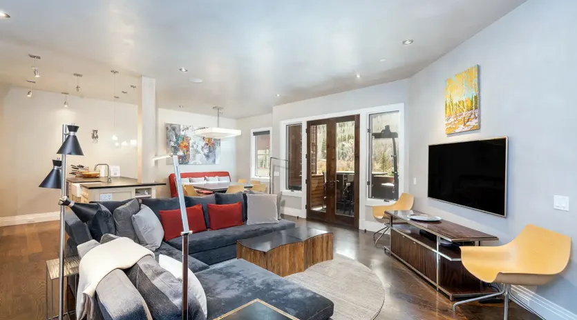 2.00 living room modern willow telluride  13 