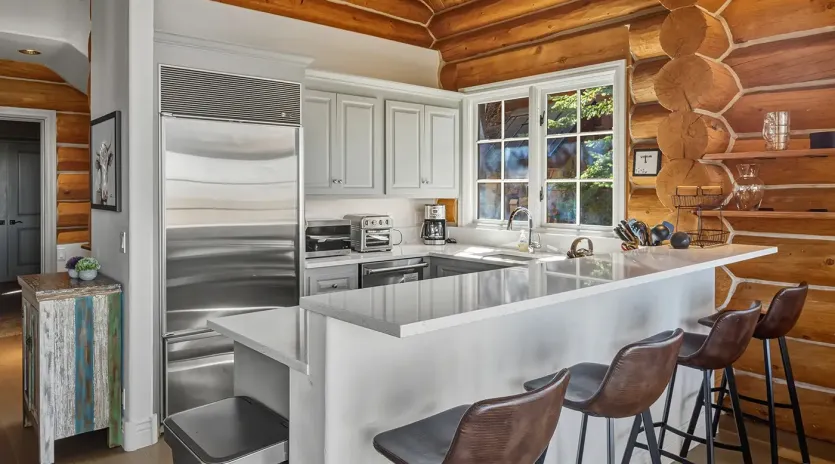 2.02 telluride sunlit snow