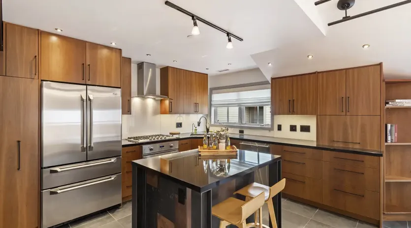2.03 telluride ore light loft kitchen