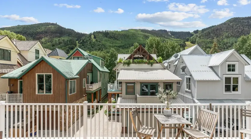 2.05 first light telluride living room deck1