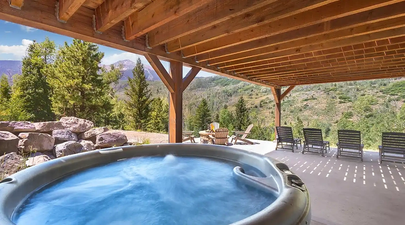 2.09 sunshine valley telluride firepit hot tub area3